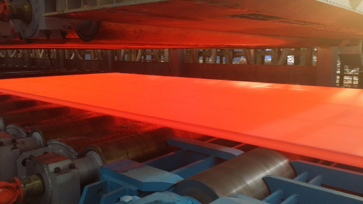 南钢5000mm宽厚板热处理机组.png